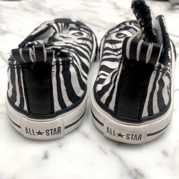 Converse Zebra Shoe - Picture 3 of 5